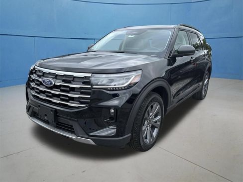 New 2026 Ford Explorer Active w/ Active Comfort Package AWD/4WD image 5