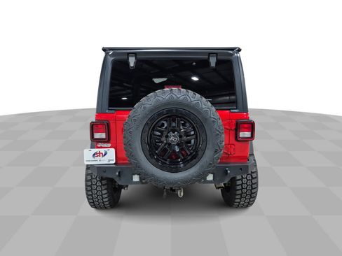 Used 2018 Jeep Wrangler Unlimited Sport AWD/4WD image 8