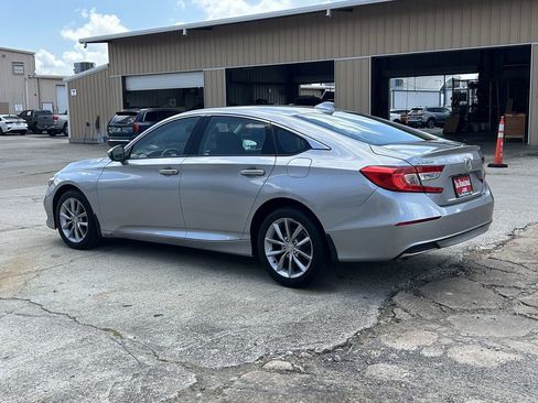 Used 2022 Honda Accord LX image 7