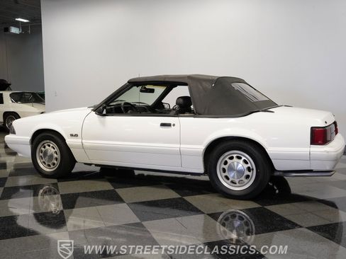 Used 1987 Ford Mustang LX image 9