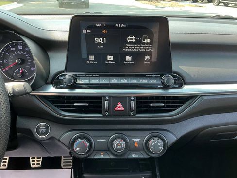 Used 2020 Kia Forte GT FWD image 17