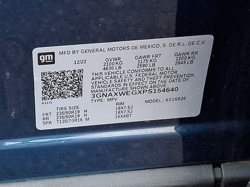 Used 2023 Chevrolet Equinox RS AWD/4WD image 28