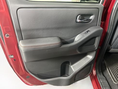 Used 2022 Nissan Frontier Pro-X image 26