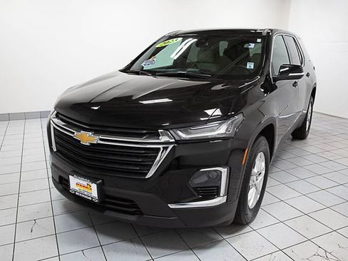 Certified 2023 Chevrolet Traverse LS w/ Safety Package AWD/4WD image 1