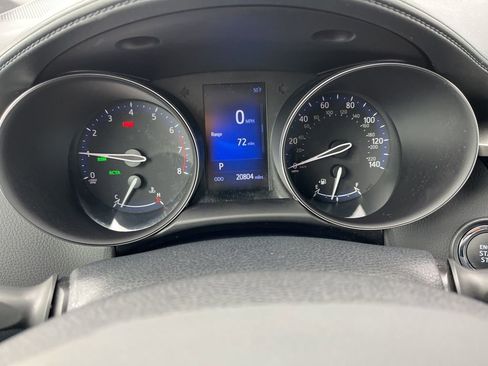 Used 2018 Toyota C-HR XLE image 16