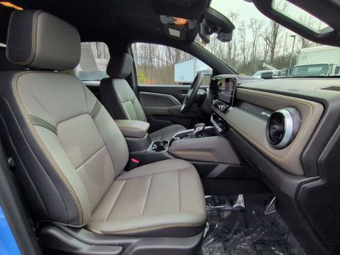 Certified 2025 Chevrolet Colorado ZR2 w/ Technology Package AWD/4WD image 28