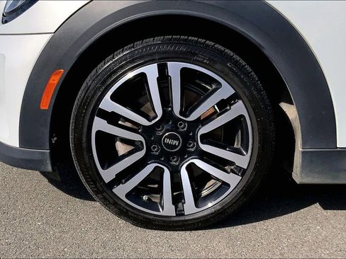 Certified 2023 MINI Cooper S image 7