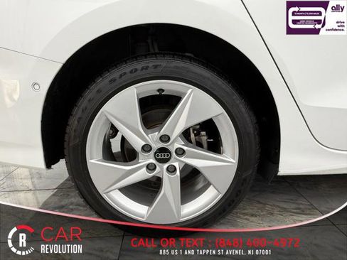 Used 2024 Audi A3 2.0T Premium image 11