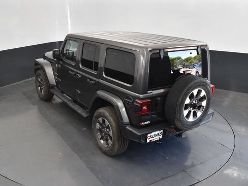 Used 2020 Jeep Wrangler Unlimited Sahara w/ Uconnect 4C Nav & Sound Group AWD/4WD image 40