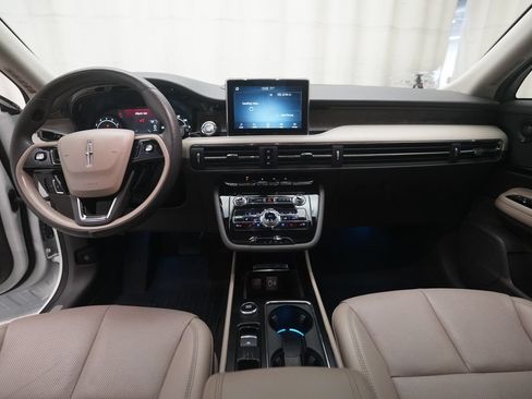 Used 2020 Lincoln Corsair Reserve w/ Elements Package AWD/4WD image 5
