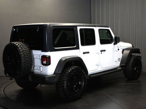 Used 2019 Jeep Wrangler Unlimited Sport S AWD/4WD image 5