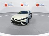 Used 2023 Toyota Camry SE image 4