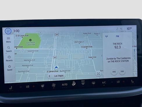 Used 2023 Ford Escape SE image 13