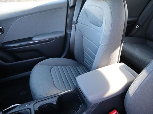New 2025 Kia K4 EX image 22