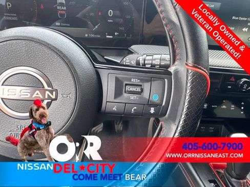Used 2025 Nissan Kicks SR FWD image 18