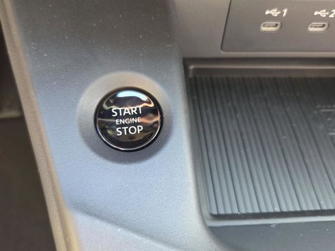 New 2026 Nissan Sentra SV w/ SV Convenience Package FWD image 32