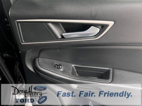 Used 2024 Ford Edge SEL image 32