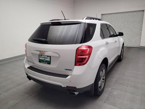 Used 2017 Chevrolet Equinox Premier w/ Enhanced Convenience Package image 7