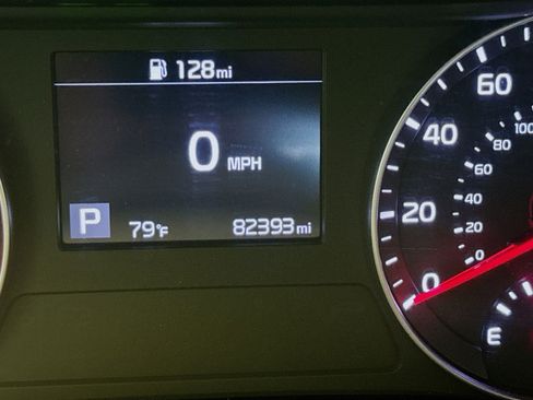 Used 2019 Kia Forte LXS image 8