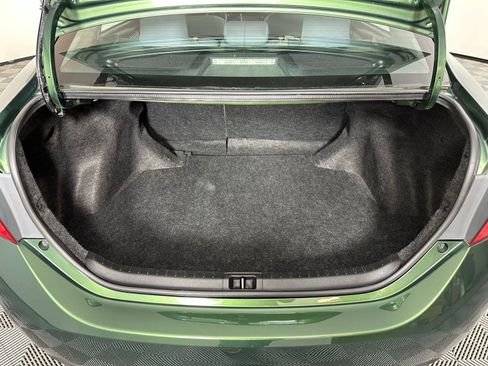 Used 2015 Toyota Corolla LE image 16