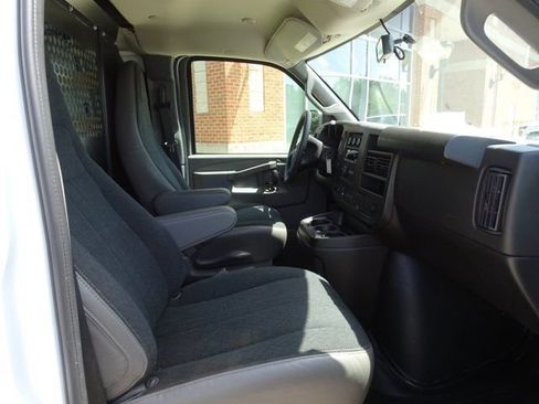 Used 2024 Chevrolet Express 2500 w/ Driver Convenience Package RWD image 13
