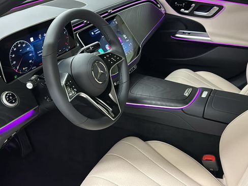 New 2026 Mercedes-Benz E 350 4MATIC Sedan image 26