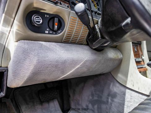 Used 1989 Mercedes-Benz 560 SL image 20
