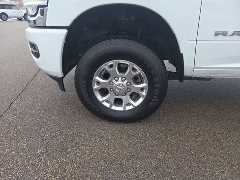 Used 2023 RAM 2500 Laramie image 24