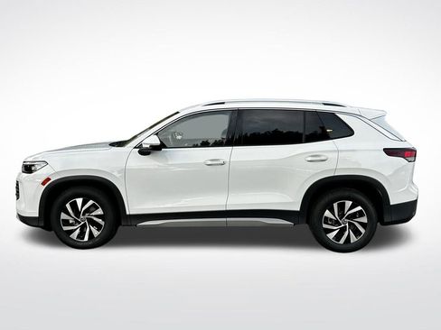 New 2026 Volkswagen Tiguan S FWD image 8