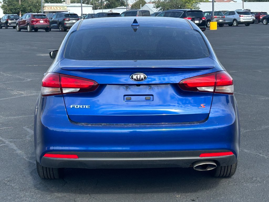 Used 2017 Kia Forte S FWD image 5