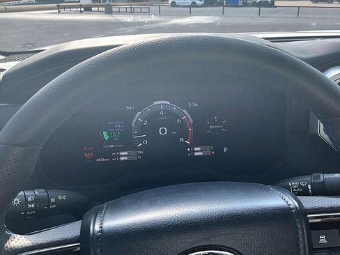 Used 2024 Toyota Tundra Platinum image 20