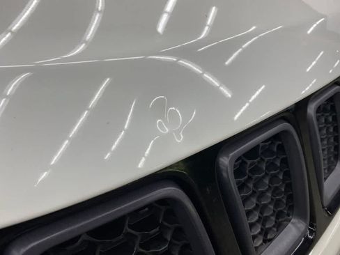Used 2021 Jeep Compass Trailhawk AWD/4WD image 32