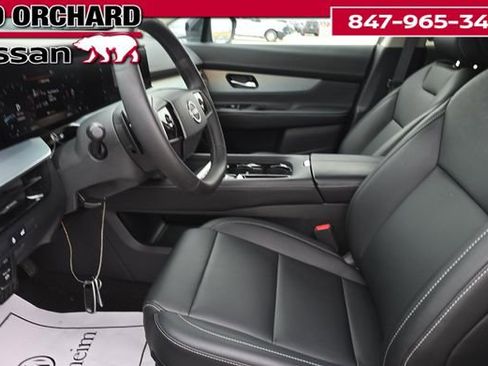 Used 2025 Nissan Murano SL AWD/4WD image 7