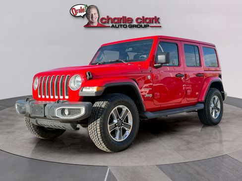 Used 2020 Jeep Wrangler Unlimited Rubicon w/ Quick Order Package 28Y Recon AWD/4WD image 2