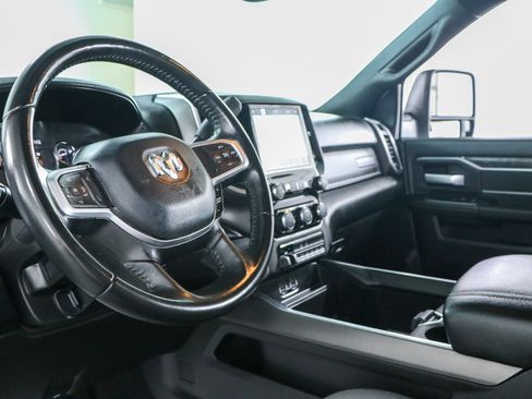 Used 2024 RAM 2500 Big Horn AWD/4WD image 21