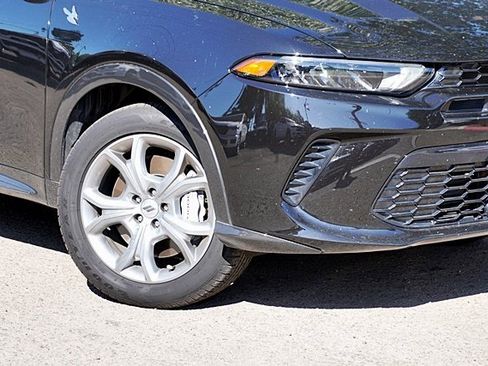 Certified 2024 Dodge Hornet R/T Plus image 4