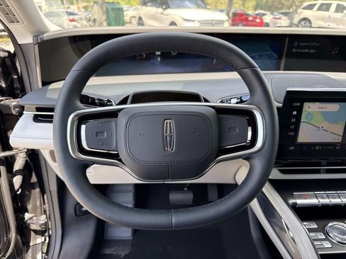 New 2026 Lincoln Nautilus Reserve AWD/4WD image 26