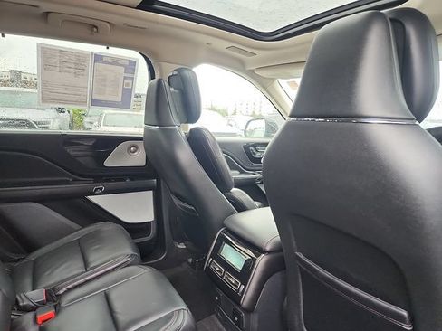 Used 2020 Lincoln Aviator Reserve w/ Equipment Group 202A AWD/4WD image 29