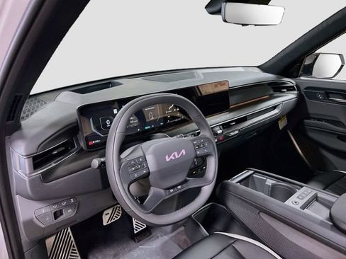 New 2026 Kia EV9 GT-Line AWD/4WD image 9