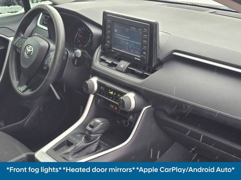 Used 2020 Toyota RAV4 XLE w/ Convenience Package image 9