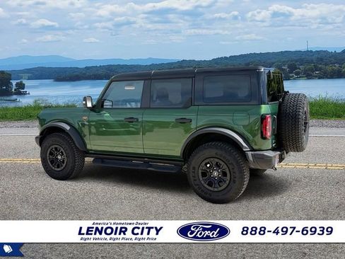 Used 2025 Ford Bronco Badlands AWD/4WD image 5