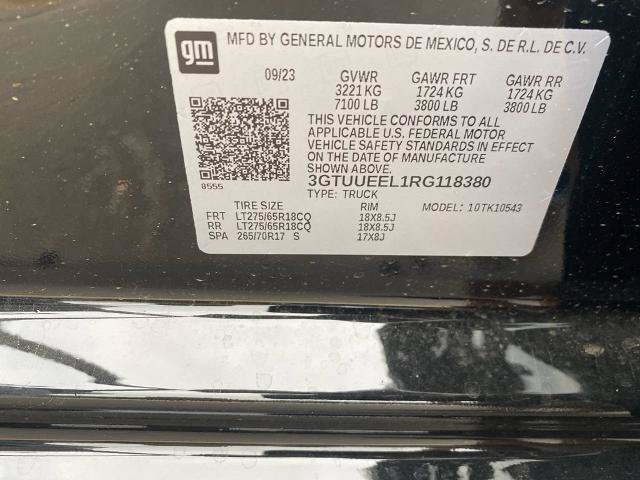Used 2024 GMC Sierra 1500 AT4 w/ Technology Package AWD/4WD image 25