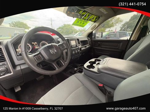 Used 2017 RAM 2500 Tradesman w/ Chrome Appearance Group AWD/4WD image 15