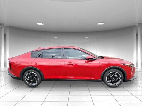 New 2025 Kia K4 EX FWD image 2