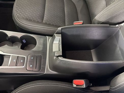 Used 2025 Ford Escape Active AWD/4WD image 40