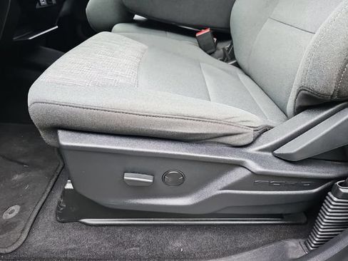 Used 2023 Ford F150 XLT RWD image 16