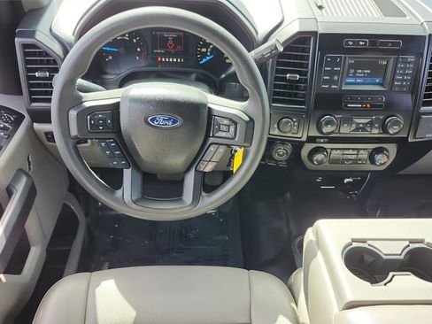 Used 2016 Ford F150 XL w/ Equipment Group 101A Mid image 13