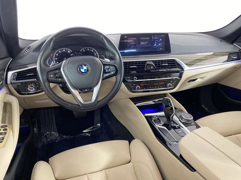 Used 2019 BMW 530i xDrive w/ Convenience Package image 20
