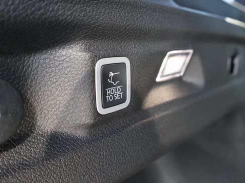 New 2025 Jeep Grand Cherokee L Limited w/ Trailer Tow Package image 17