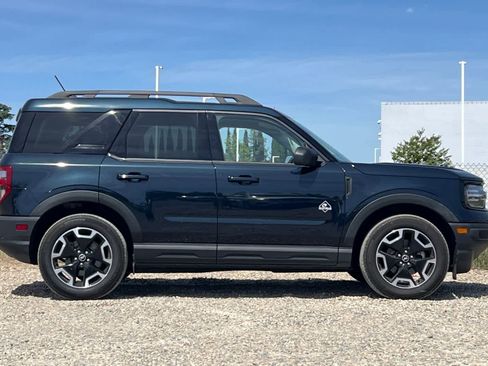 Used 2023 Ford Bronco Sport Outer Banks w/ Tech Package AWD/4WD image 9
